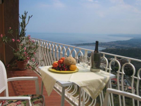Villa Erika- Panoramic Flat Taormina
